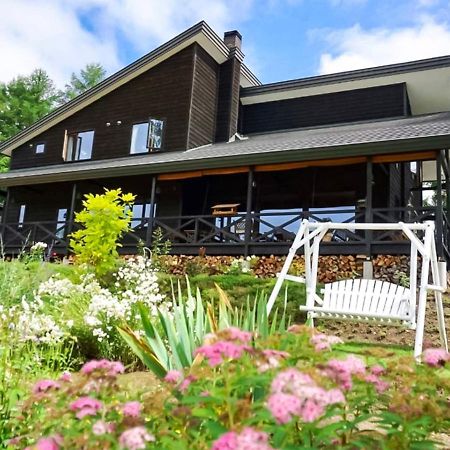 Ritz Garden Niji Guest House Бией Екстериор снимка