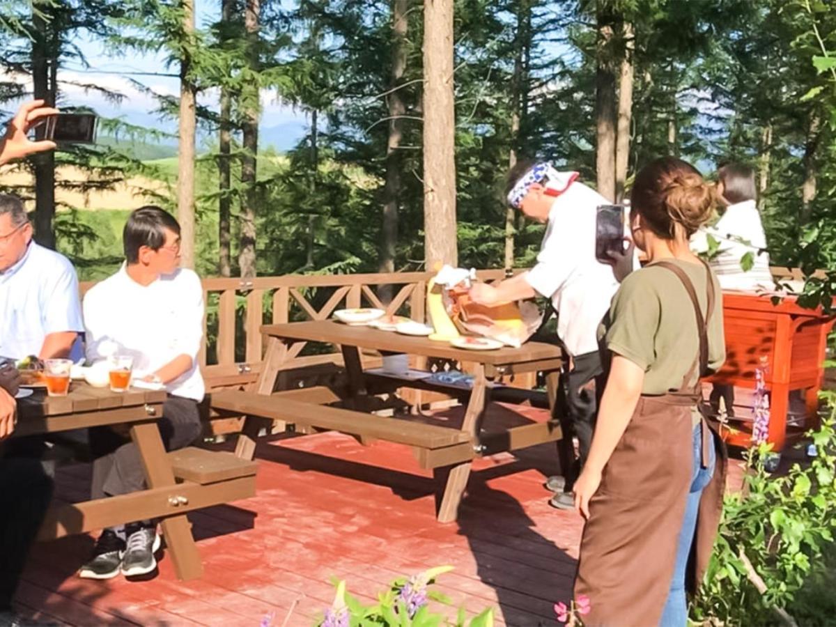 Ritz Garden Niji Guest House Бией Екстериор снимка