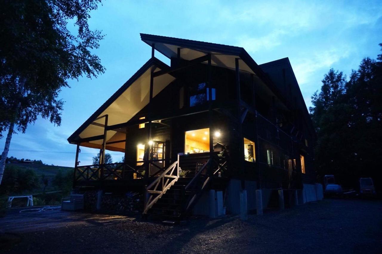 Ritz Garden Niji Guest House Бией Екстериор снимка