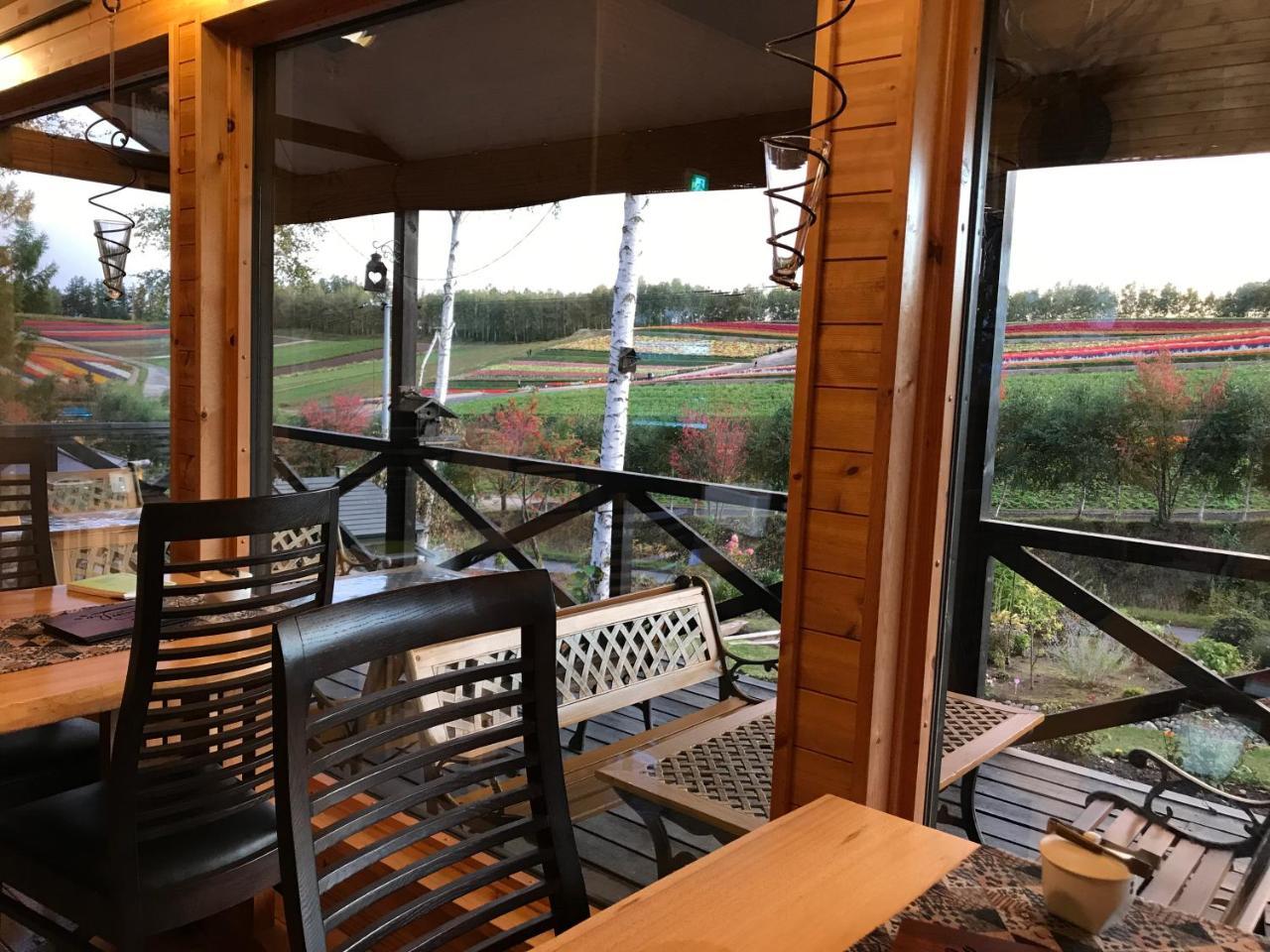 Ritz Garden Niji Guest House Бией Екстериор снимка