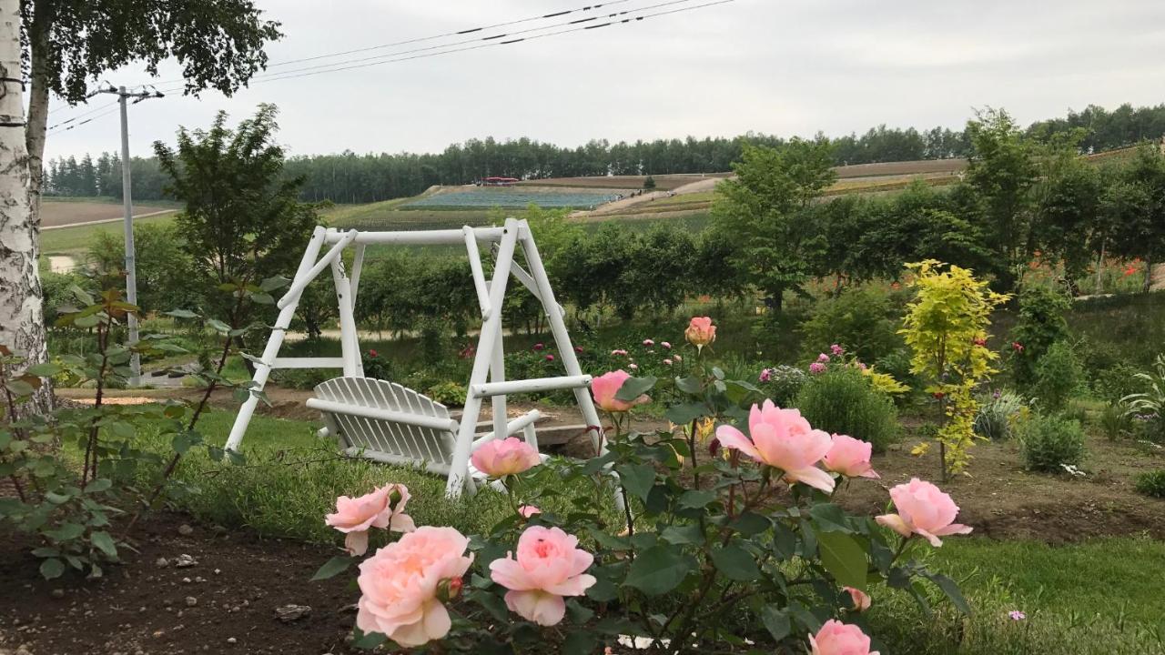 Ritz Garden Niji Guest House Бией Екстериор снимка